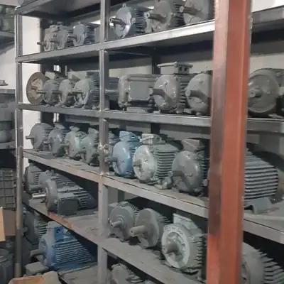 Depomuzdaki elektrik motorları