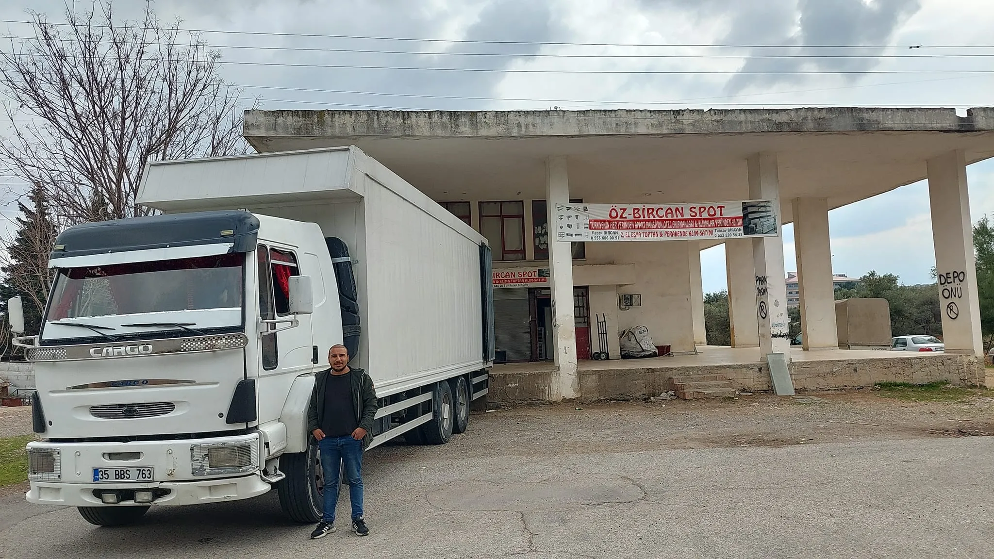 Öz-Bircan hurda taşıma kamyonu